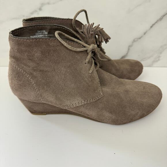 Crown Vintage Womens Spark Wedge Boots Booties Size 8 Wedge Suede Leather Putty - Picture 2 of 10